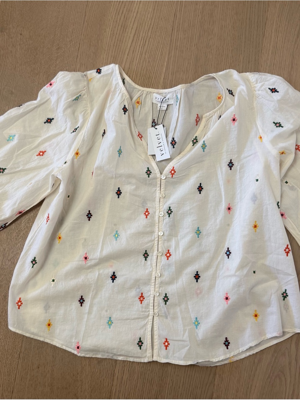Velvet by Graham & Spencer White Button-Front Blouse with Multicolor Embroidery